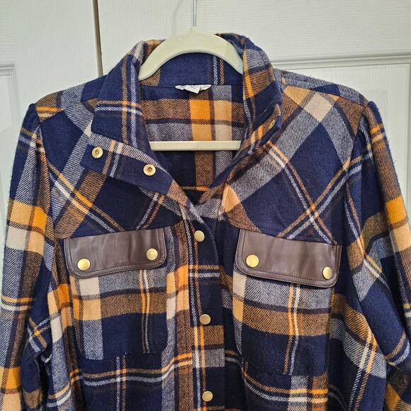 Cato Plaid Flannel Shacket Jacket Womens L Brown Navy Western Casual Fall Style - Picture 3 of 9